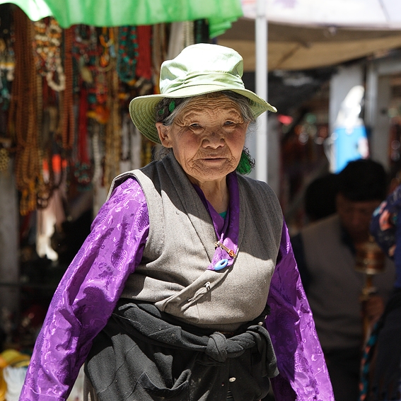 xes0231551200705chinatibetyunnwa8v0039.jpg