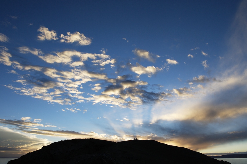 xes200606c_t3_0220760.jpg